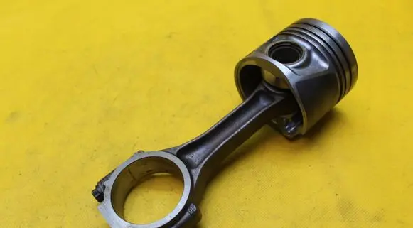 Audi A6 S6 C6 4F Piston with connecting rod 038J