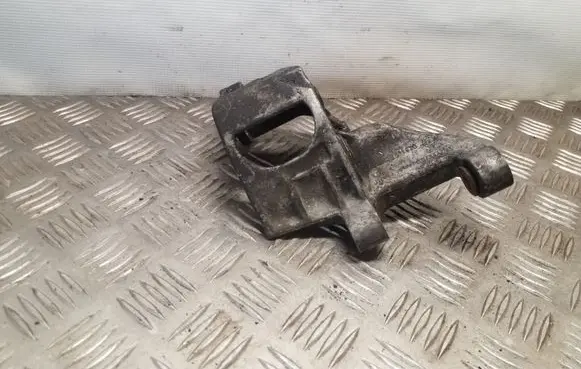 Ford Galaxy Power steering pump mounting bracket 028145523E