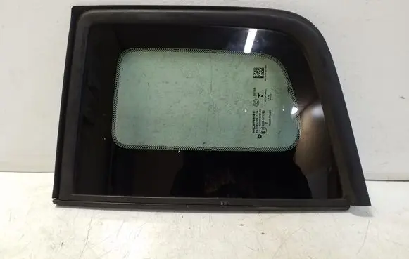 Jeep Renegade Rear side window 51953870