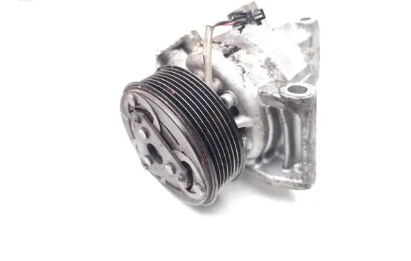 Nissan Micra K14 Air conditioning (A/C) compressor (pump) 926003541R