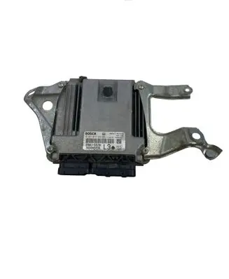 Toyota Urban Cruiser (XP110) Engine control unit/module 8966152U30 0281017289