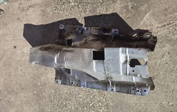 Audi A4 S4 B9 Exhaust heat shield 8W0804160A