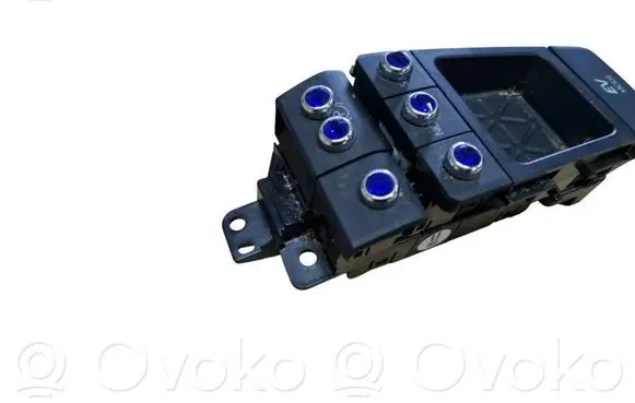 Toyota RAV 4 (XA50) Hand brake release handle 75L727