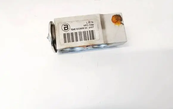 Volkswagen Fox Air conditioning (A/C) expansion valve 52268990 45-04