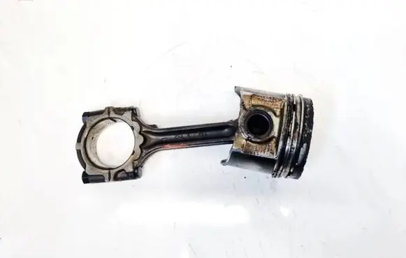 Nissan Almera N16 Piston with connecting rod