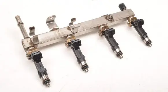 Opel Insignia A Fuel main line pipe 55565971