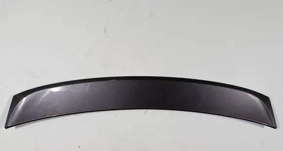 Tailgate/trunk spoiler