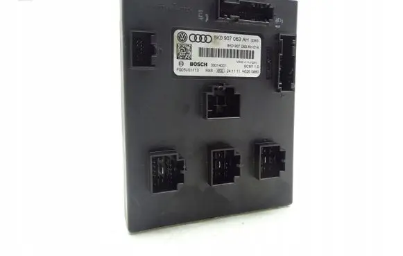 Audi A4 S4 B8 8K Comfort/convenience module 8K0907063AH