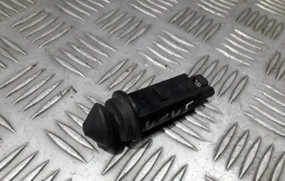 Toyota Land Cruiser (HDJ90) Bonnet alarm switch sensor 