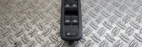 Renault Megane II Electric window control switch