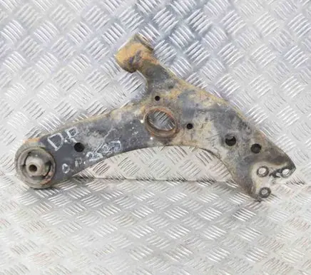 Toyota Prius (XW30) Front lower control arm/wishbone