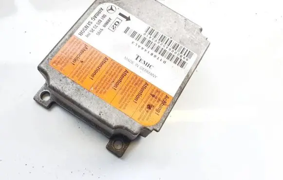 Mercedes-Benz E W210 Airbag control unit/module 0018202326