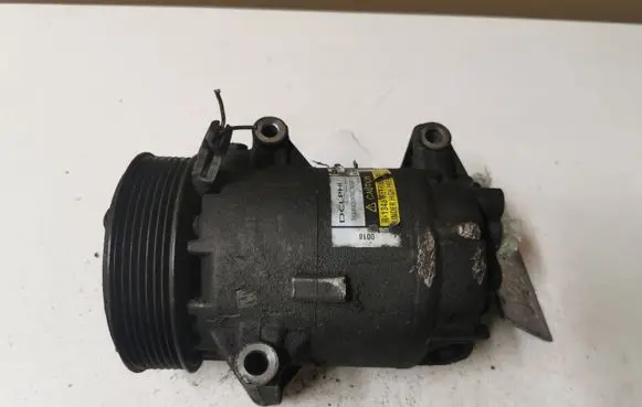 Renault Megane II Air conditioning (A/C) compressor (pump)