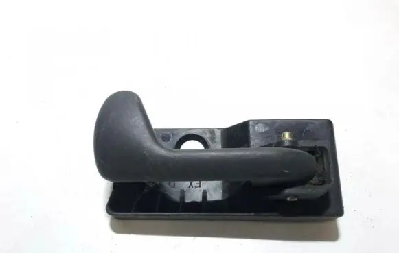 Fiat Punto (176) Rear door interior handle a739