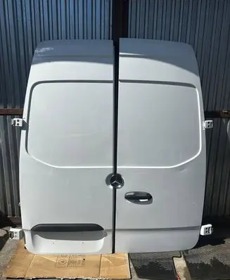 Mercedes-Benz Sprinter W907 W910 Back/rear loading door 