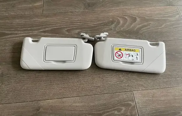 Ford Focus Sun visor
