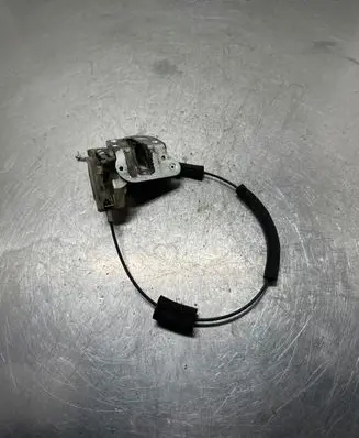 Mazda 5 Sliding door lock 