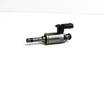 Audi A4 S4 B9 8W Fuel injector 0261500354