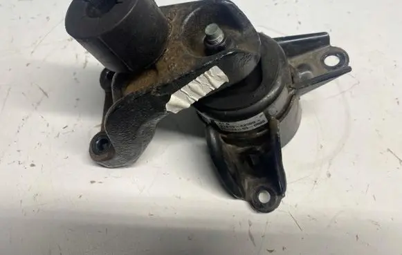KIA Ceed Engine mount vacuum valve 21810-A2000