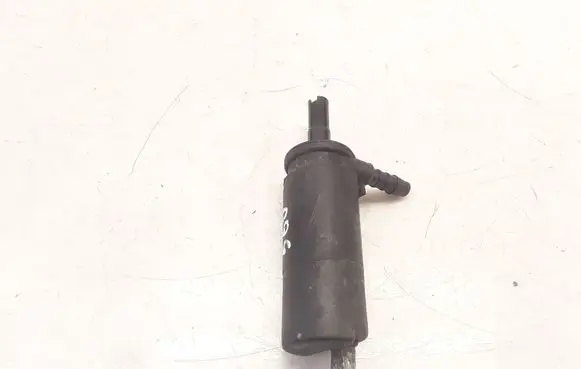 Alfa Romeo 166 Windscreen/windshield washer pump