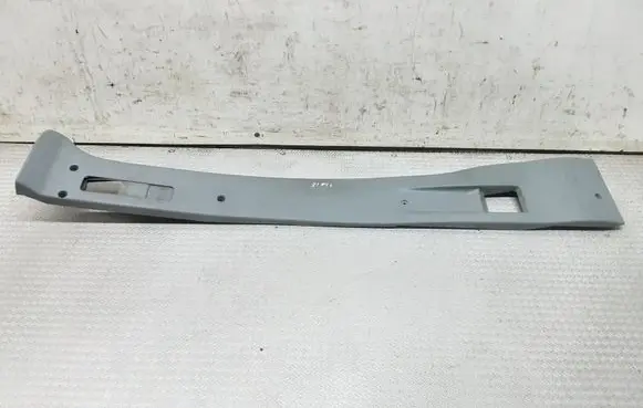 (B) pillar trim (top)