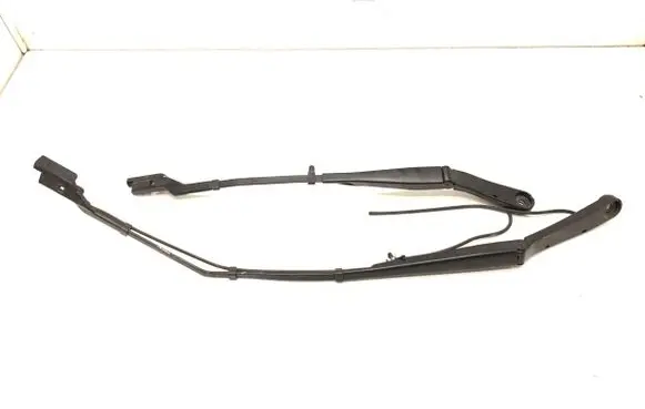Tesla Model Y Front wiper blade arm 162823000A