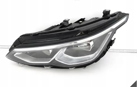 Volkswagen Golf VIII Headlight/headlamp 5H0998478B