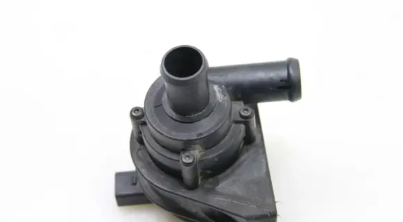 Volkswagen PASSAT B7 Electric auxiliary coolant/water pump 1K0965561F