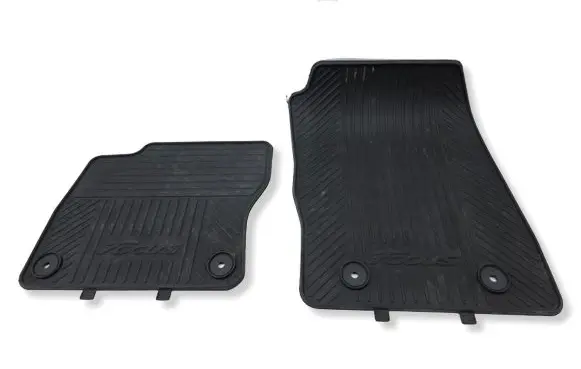 Ford Focus Car floor mat set BM5JX13010F BM5JX13011F