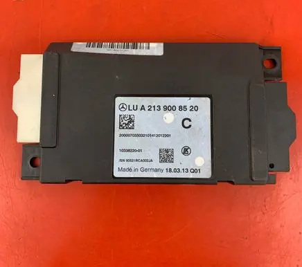 Mercedes-Benz E W238 Combustion control unit/module A2139008520