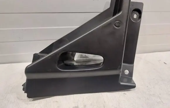 Ford Ranger Front mudguard KB3B16L557AB KB3Z16A550L