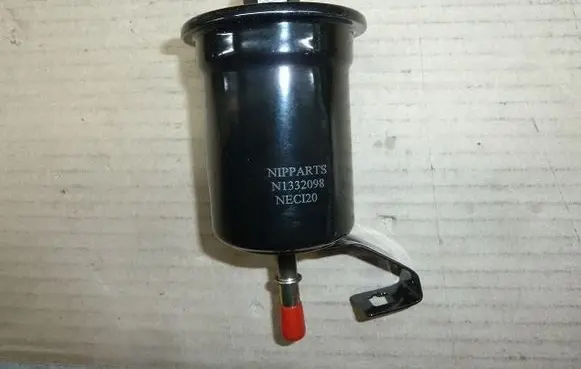 Toyota Avensis T220 Fuel filter N1332098