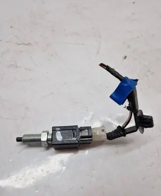 Clutch pedal sensor