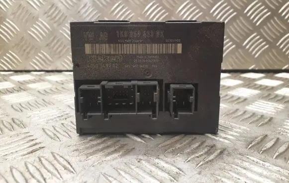Volkswagen Golf V Comfort/convenience module 1K0959433BK
