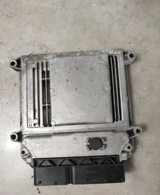 KIA Ceed Engine control unit/module 391202b601 0261s04357 39120-2b601