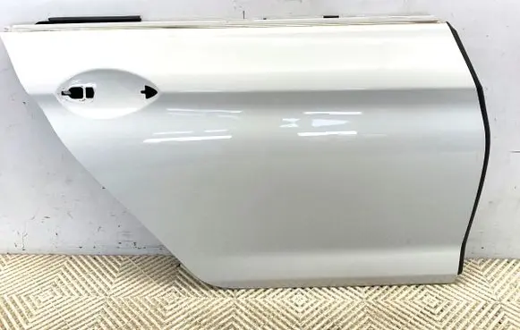 BMW 6 F06 Gran coupe Rear door