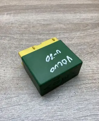 Volvo S70 V70 V70 XC Other relay 3523200 895166000