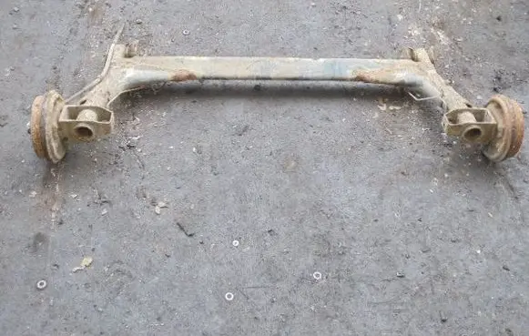 Volkswagen Golf III Rear beam 
