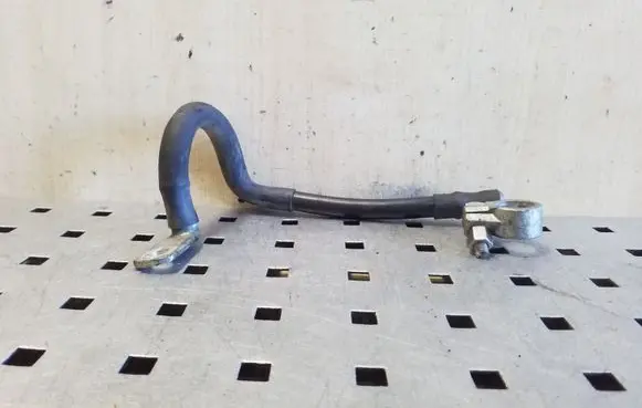Volkswagen Caddy Negative earth cable (battery)