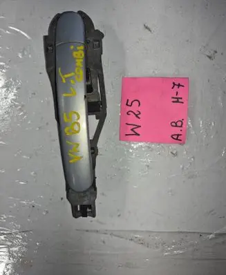 Volkswagen PASSAT B5 Rear door exterior handle 56562