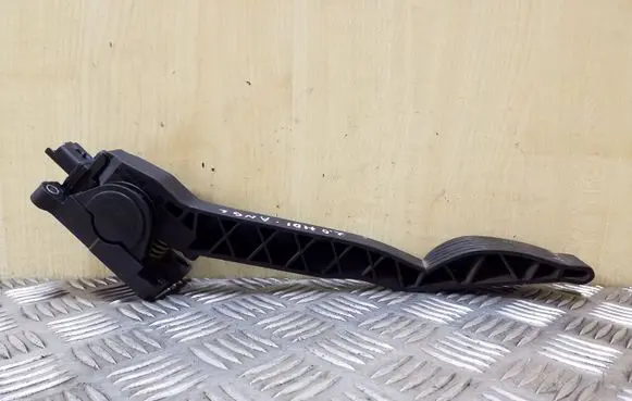 Peugeot 307 Accelerator throttle pedal 0280752236 9643059280 F00C3E2427
