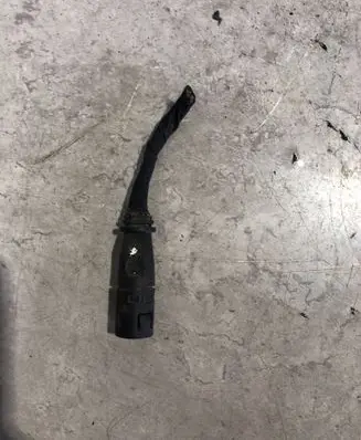Volkswagen Golf VII Glow plug wires 04L971785