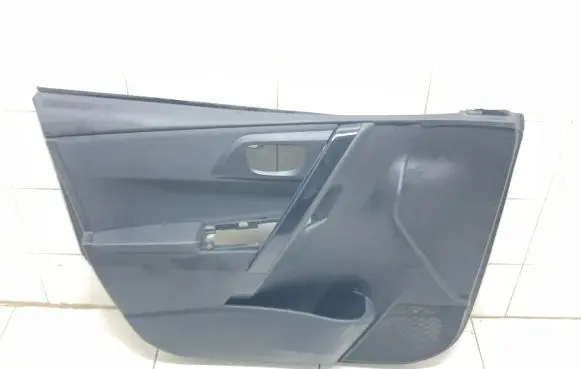 Toyota Auris E180 Front door card panel trim 6777802230