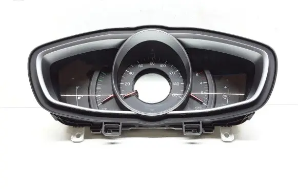 Volvo V40 Speedometer (instrument cluster) 31314484 P31314484