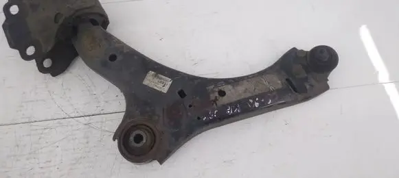 Volvo V60 Front lower control arm/wishbone 31317661