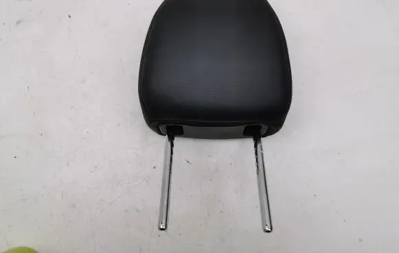 Honda HR-V Front seat headrest 