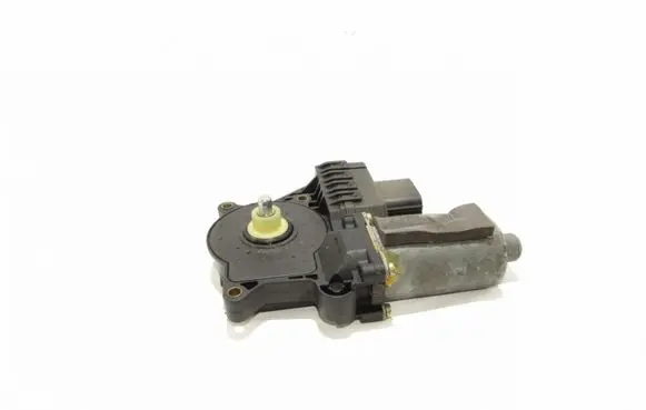 Ford Mondeo Mk III Rear door window regulator motor 0130821772