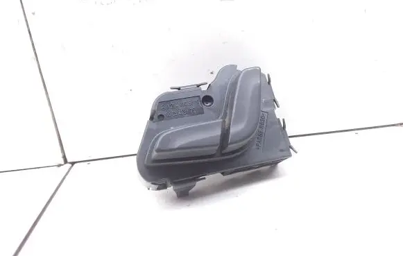 Mercedes-Benz C W204 Seat control switch A2048709010 03463875