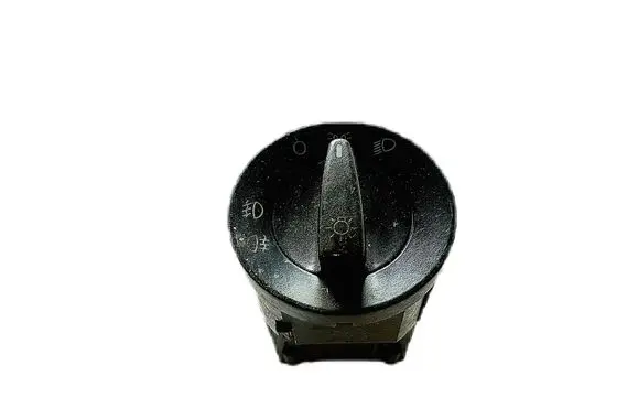 Volkswagen Golf IV Light switch 1C0941531A