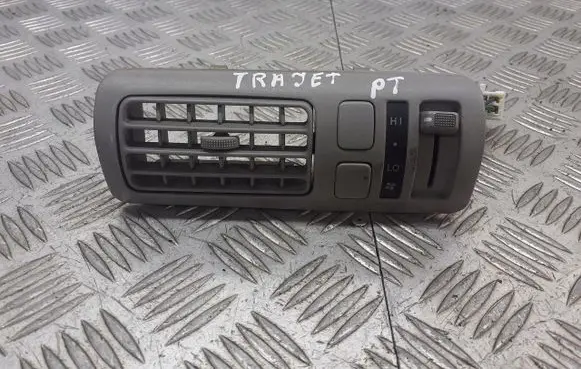 Hyundai Trajet Rear air vent grill 